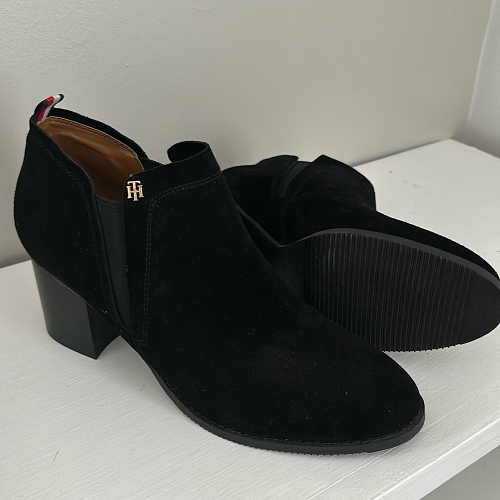 Tommy Hilfiger Black ankle boots size 9.5,  worn once. 2.5 inch heel.